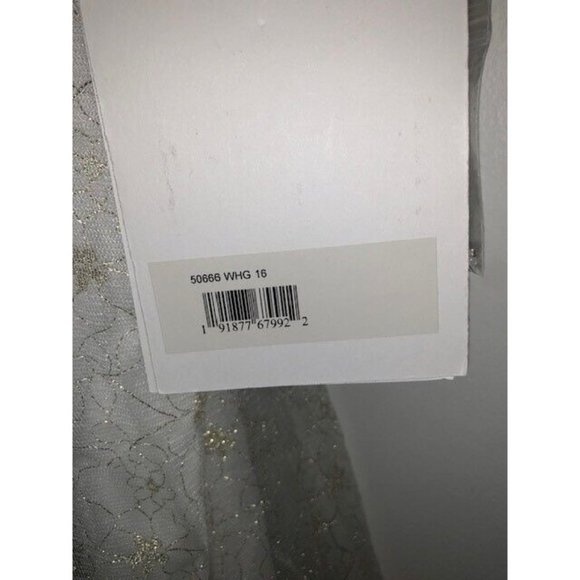 NWT $798 MAC DUGGAL WHITE EMBELLISHED SLEEVELESS BOW DETAIL GOWN STYLE 50666 - Picture 7 of 8